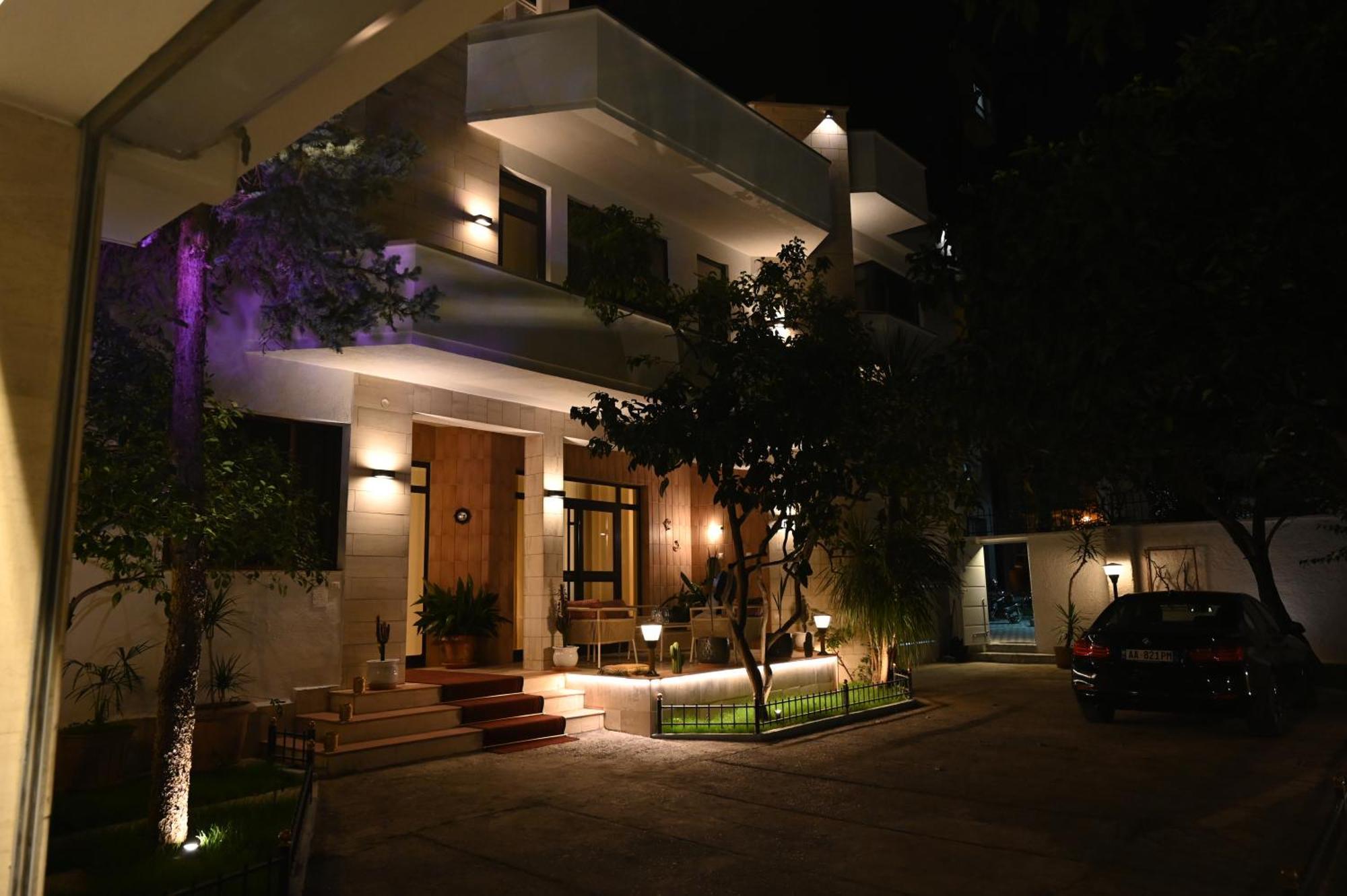 Niche Boutique Hotel Tiranë Luaran gambar