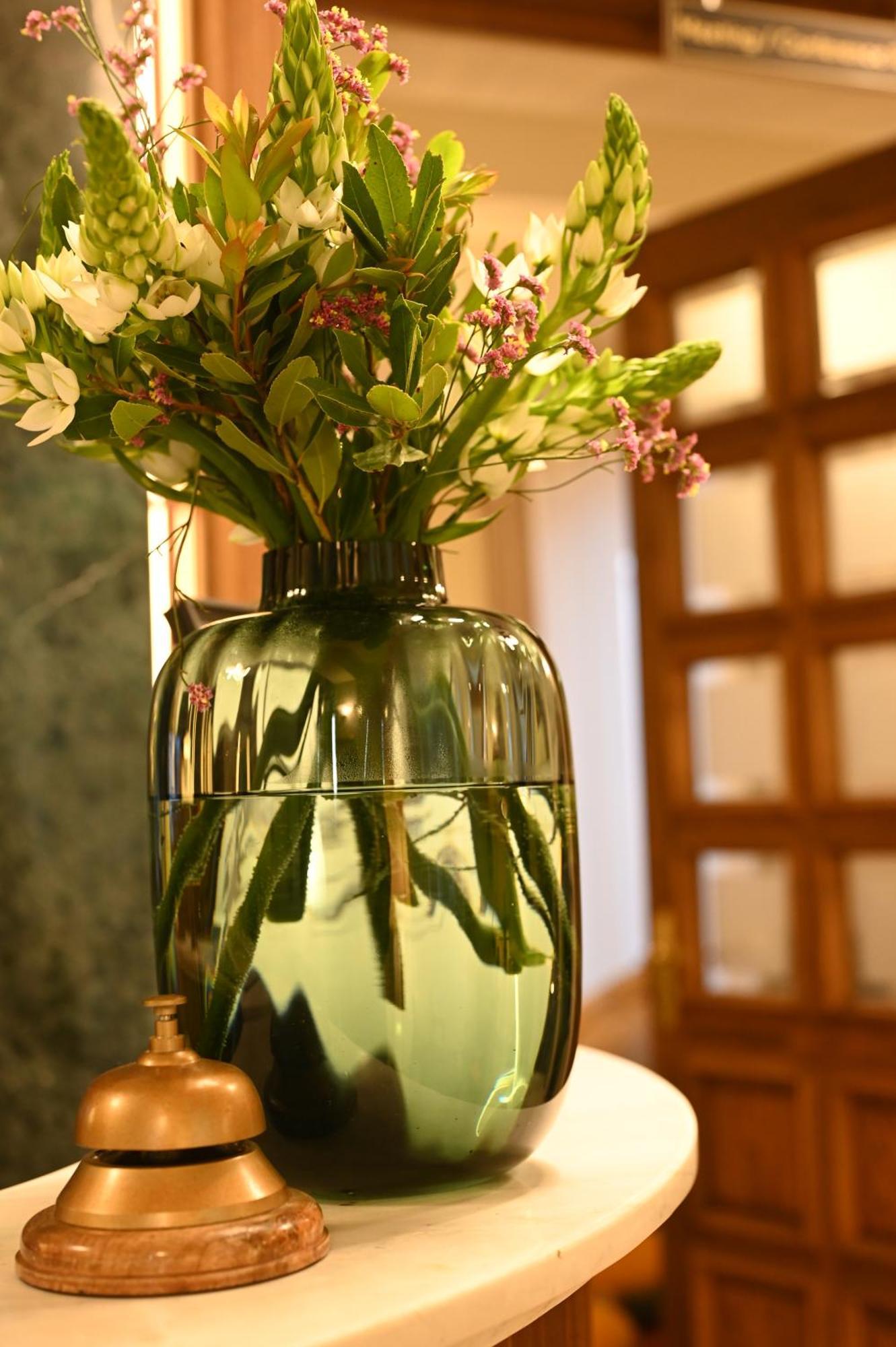 Niche Boutique Hotel Tiranë Luaran gambar