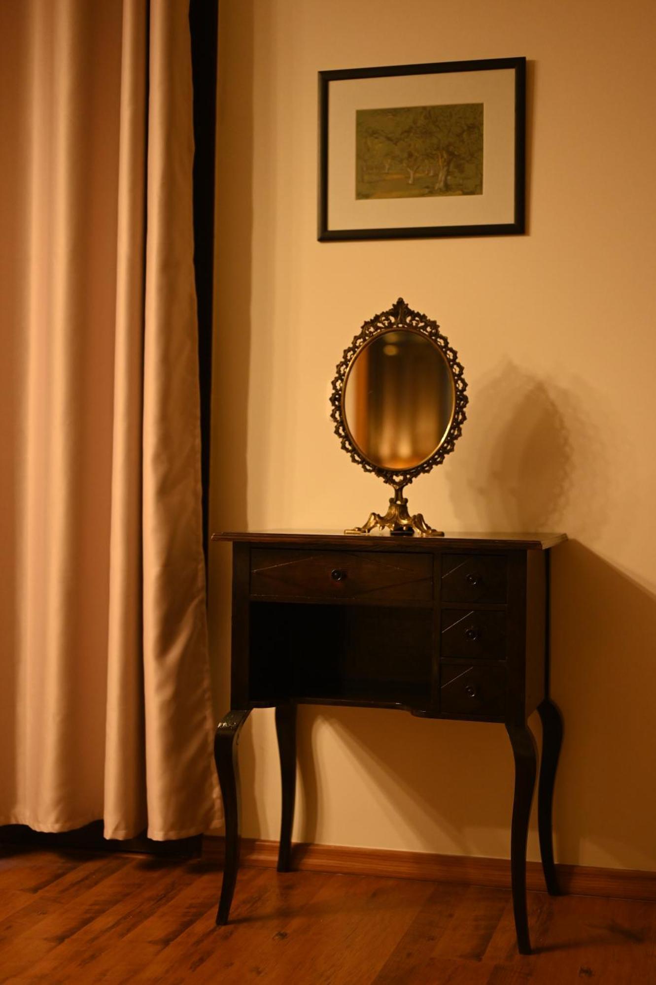 Niche Boutique Hotel Tiranë Luaran gambar