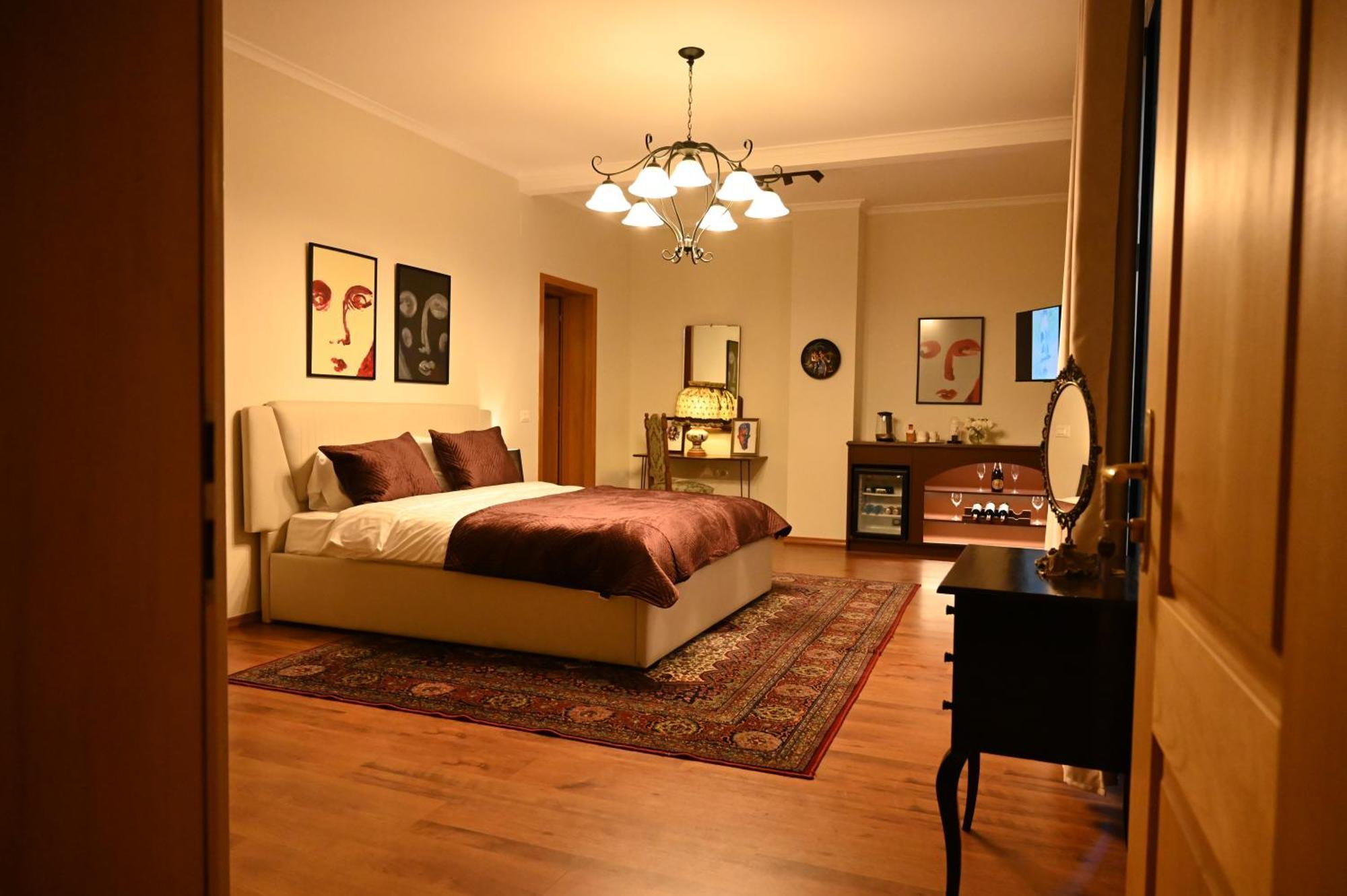 Niche Boutique Hotel Tiranë Luaran gambar